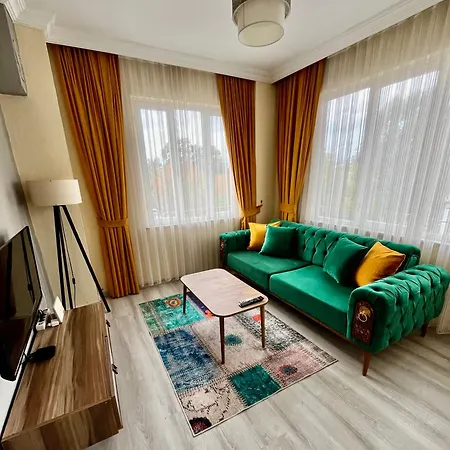 Mek Homes 2 Apartamento